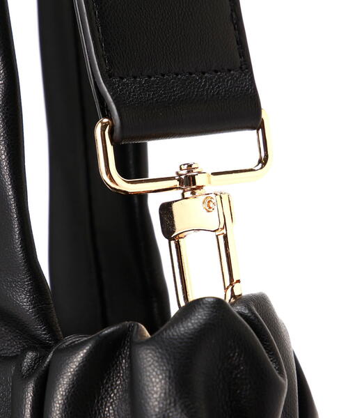 NATURAL BEAUTY BASIC(ナチュラルビューティーベーシック)の「◇ギャザリングフェイクレザー2wayトートバッグ(トートバッグ・レディース・ブラック/キャメル・フリ-)」の8枚目の写真