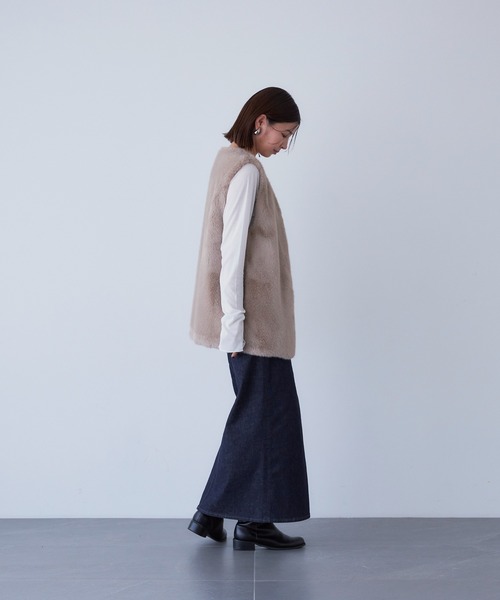 YANUK（ヤヌーク）の「スリットロングスカート（デニムスカート・レディース・インディゴブルー・XS/S/M）」の4枚目の写真