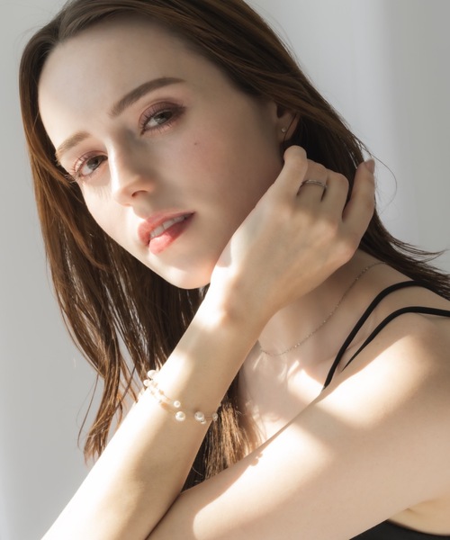 muku（ムク）の「BRACELET/RANDOM PEARL（ブレスレット・レディース・ゴールド/シルバー・FREE）」の4枚目の写真