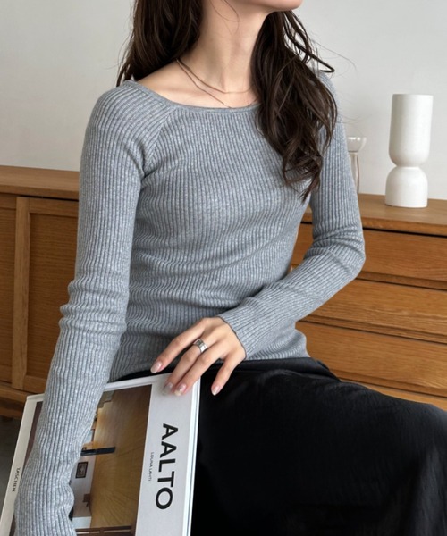Eclat one(エクラワン)の「【Eclat one】デコルテ リブ コンパクト ニット(ニット/セーター・レディース・グレー/オフホワイト/ブラック/ピンク・M)」の11枚目の写真
