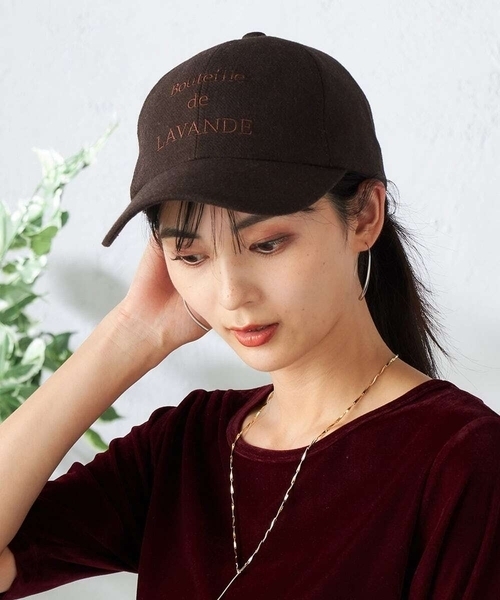 a.v.v(アーヴェヴェ)の「刺繍ロゴフランネルキャップ(キャップ・レディース・ブラウン/グレー/チャコールグレー・38)」の18枚目の写真