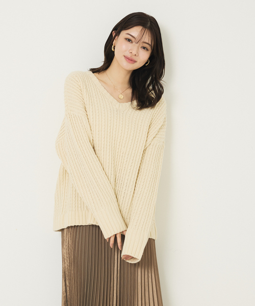 abahouse mavie（アバハウスマヴィ）の「ローゲージ2WAYニット（ニット/セーター・レディース・オフホワイト/ネイビー・フリー）」の4枚目の写真
