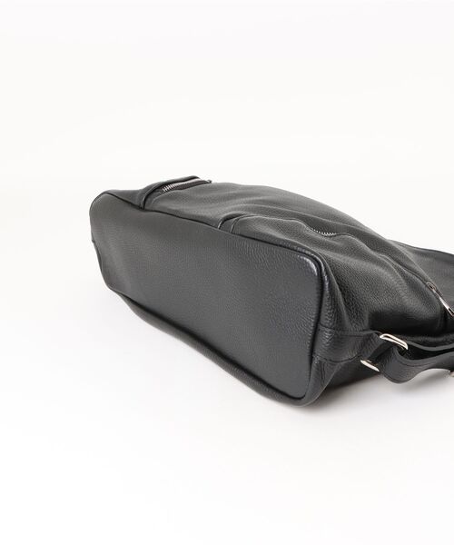 andrea cardone（アンドレアカルドネ）の「【ANDREA CARDONE】シュリンクレザー2WAYバッグ(Q56393)（トートバッグ・レディース・ブラック・ALL）」の3枚目の写真