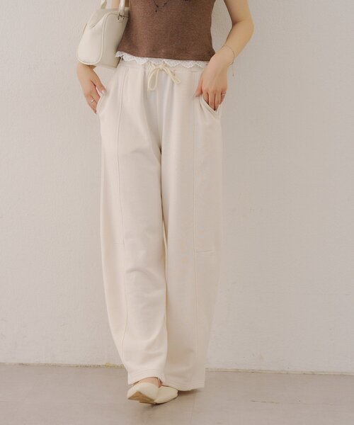 Another Branch olive des olive（アナザーブランチオリーブデオリーブ）の「ハートポケットスウェットバレルパンツ（スウェットパンツ・レディース・ブラック/ピンク/アイボリー/トップグレー・FREE）」の2枚目の写真