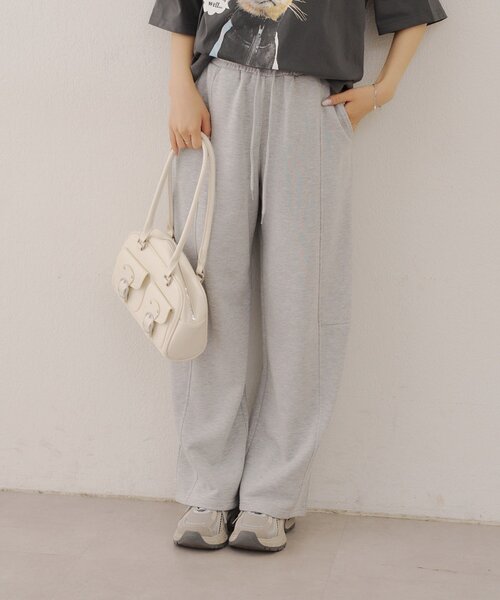 Another Branch olive des olive（アナザーブランチオリーブデオリーブ）の「ハートポケットスウェットバレルパンツ（スウェットパンツ・レディース・ブラック/ピンク/アイボリー/トップグレー・FREE）」の17枚目の写真