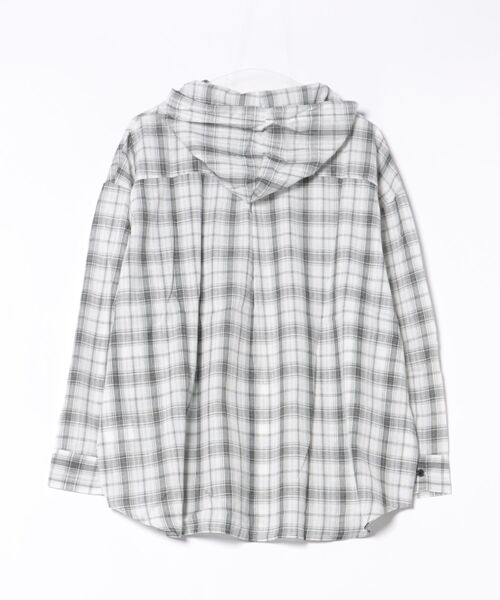 GORGE(ゴージ)の「《フード付き×ルーズシルエット》レディース チェック柄 シャツ 長袖 羽織り 春秋冬(シャツ/ブラウス・レディース・オレンジ/ブラック/アイボリー・F)」の12枚目の写真