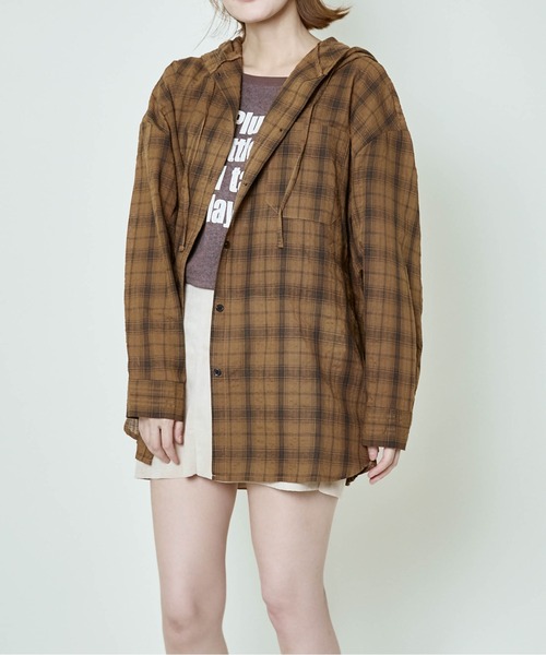 GORGE(ゴージ)の「《フード付き×ルーズシルエット》レディース チェック柄 シャツ 長袖 羽織り 春秋冬(シャツ/ブラウス・レディース・オレンジ/ブラック/アイボリー・F)」の3枚目の写真