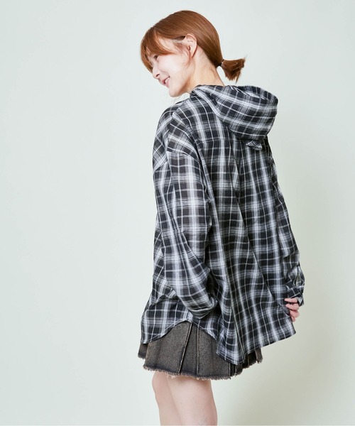 GORGE(ゴージ)の「《フード付き×ルーズシルエット》レディース チェック柄 シャツ 長袖 羽織り 春秋冬(シャツ/ブラウス・レディース・オレンジ/ブラック/アイボリー・F)」の17枚目の写真