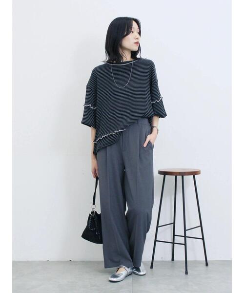 Samansa Mos2 blue(サマンサモスモスブルー)の「配色メローアソートプルオーバー(Tシャツ/カットソー・レディース・ブラック/レッド/キナリ/シルバーグレー/ブラウン・F)」の21枚目の写真