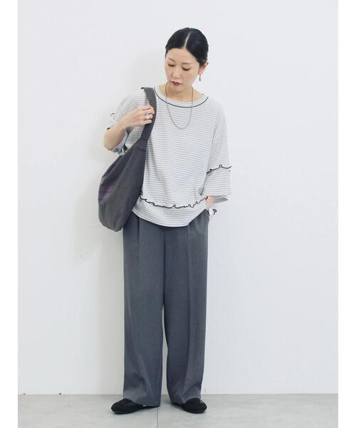 Samansa Mos2 blue(サマンサモスモスブルー)の「配色メローアソートプルオーバー(Tシャツ/カットソー・レディース・ブラック/レッド/キナリ/シルバーグレー/ブラウン・F)」の14枚目の写真