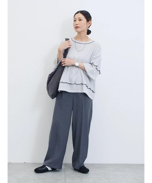 Samansa Mos2 blue(サマンサモスモスブルー)の「配色メローアソートプルオーバー(Tシャツ/カットソー・レディース・ブラック/レッド/キナリ/シルバーグレー/ブラウン・F)」の16枚目の写真