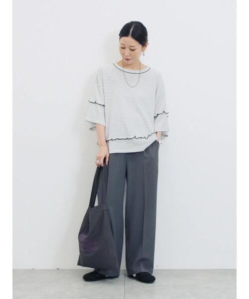 Samansa Mos2 blue(サマンサモスモスブルー)の「配色メローアソートプルオーバー(Tシャツ/カットソー・レディース・ブラック/レッド/キナリ/シルバーグレー/ブラウン・F)」の17枚目の写真