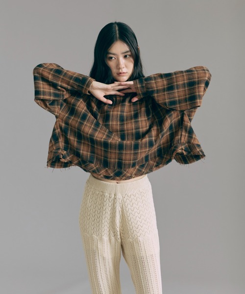 EN NEUME(エンノイム)の「Crochet Knit Pants(その他パンツ・レディース・ブラウン/ブルー/アイボリー・1/0)」の8枚目の写真