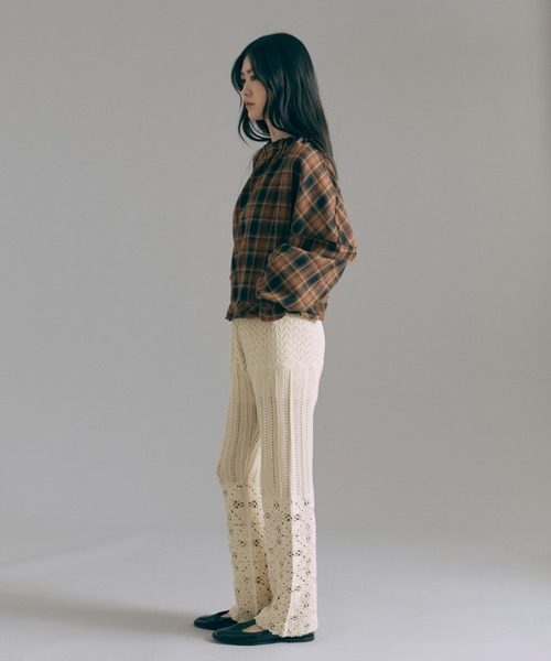 EN NEUME(エンノイム)の「Crochet Knit Pants(その他パンツ・レディース・ブラウン/ブルー/アイボリー・1/0)」の21枚目の写真