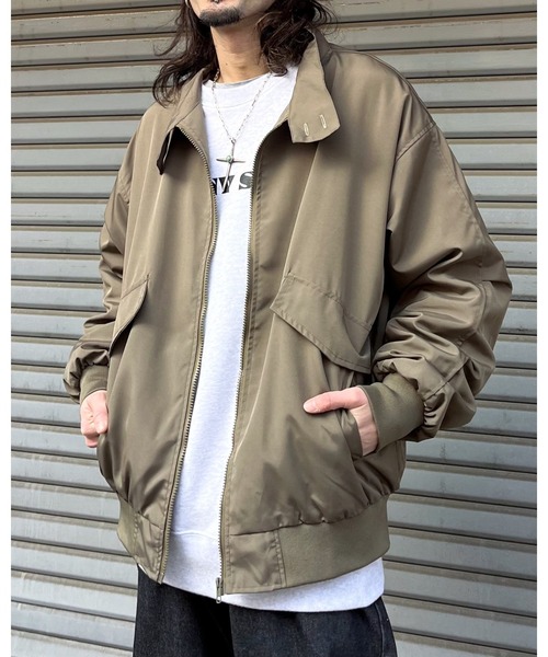 【今季新作‼︎即完売‼︎】メゾンスペシャルのオーバーサイズナイロンブルゾン MAISON SPECIAL（メゾンスペシャル）の「Reversible Nylon Over MA-1