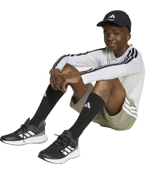 adidas（アディダス）の「adidas/アディダス 長袖 Tシャツ ロンT キッズ 吸汗速乾 通気性 ロゴ スリーストライプス KLJ85（Tシャツ/カットソー・キッズ・ブラック×ホワイト/ホワイト×ブラック・150cm/160cm/130cm/140cm）」の15枚目の写真