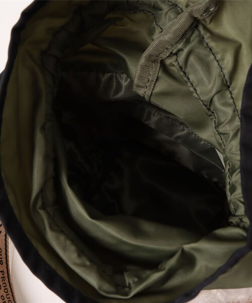 Re Fiina(フィーナ)の「バケツ型ファーBAG(ショルダーバッグ・レディース・ベージュ/チャコールグレー/ブラック/アイボリー・FREE)」の6枚目の写真