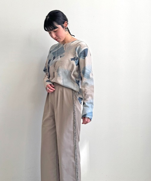 LHELBIE（レルビエ）の「ラフペイントニットトップス（ニット/セーター・レディース・ブラック/グレイッシュベージュ/イエロー・M）」の6枚目の写真