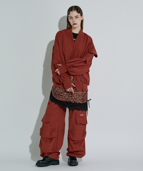 ANNA SUI NYC（アナ スイ エヌ ワイ シー）の「ANNA SUI NYC / アナスイエヌワイシー マットオーバージャンパー（ブルゾン・レディース・ブラウン/ブラック・FREE）」の4枚目の写真