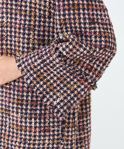 BALLSEY(ボールジィ)の「フィルムヤーンツイード コクーンコート(ノーカラーコート・レディース・ピンク系その他2・36)」の8枚目の写真