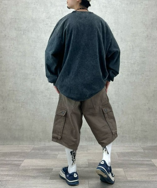Right-on(ライトオン)の「Refurbish(リファービッシュ)【メンズ】スノーウォッシュロングスリーブTシャツ(Tシャツ/カットソー・メンズ・サックスブルー/オリーブ/ブラック・L/XL/M)」の13枚目の写真