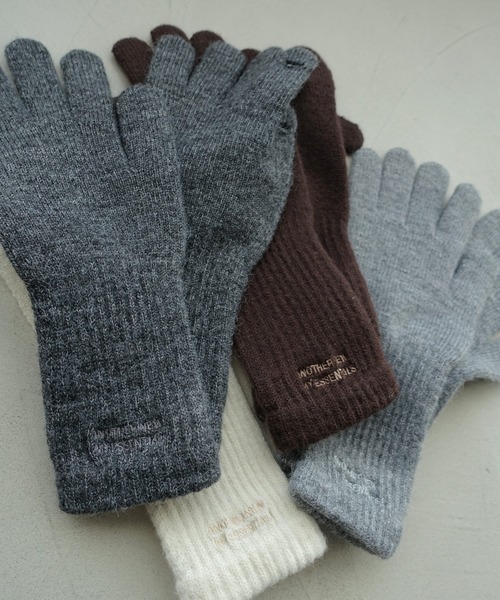 ANME(アンメ)の「ロゴ刺繍サムホールグローブ(手袋・レディース・オフホワイト/杢グレー/チャコールグレー/ブラウン・FREE)」の14枚目の写真