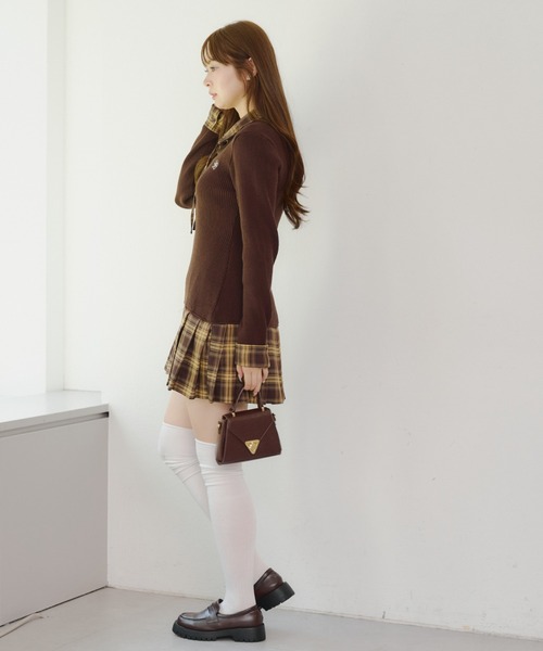 continuer de NICE CLAUP（コンティニューデナイスクラップ）の「【主役級のアイテム】裾プリーツドッキングミニワンピース（ワンピース・レディース・ネイビー/ブラウン/トップグレー・FREE）」の8枚目の写真