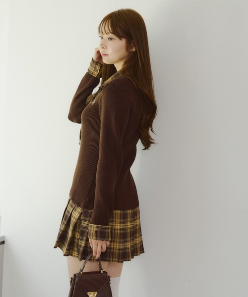 continuer de NICE CLAUP（コンティニューデナイスクラップ）の「【主役級のアイテム】裾プリーツドッキングミニワンピース（ワンピース・レディース・ネイビー/ブラウン/トップグレー・FREE）」の6枚目の写真