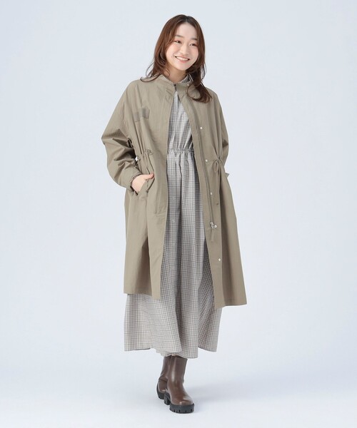 BEAMS HEART（ビームスハート）の「撥水 ナイロン モッズ コート（モッズコート・レディース・オリーブ/オフホワイト/チャコールグレー・FREE）」の10枚目の写真