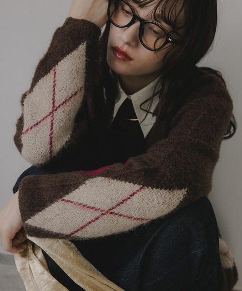 210nouve（トゥージュヌーブ）の「アーガイル ルーズ シャギー ニット（ニット/セーター・レディース・ブラウン/ネイビー/チャコールグレー・FREE）」の13枚目の写真