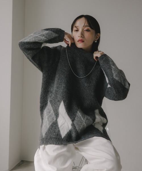 210nouve（トゥージュヌーブ）の「アーガイル ルーズ シャギー ニット（ニット/セーター・レディース・ブラウン/ネイビー/チャコールグレー・FREE）」の10枚目の写真