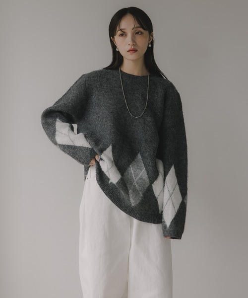 210nouve（トゥージュヌーブ）の「アーガイル ルーズ シャギー ニット（ニット/セーター・レディース・ブラウン/ネイビー/チャコールグレー・FREE）」の8枚目の写真