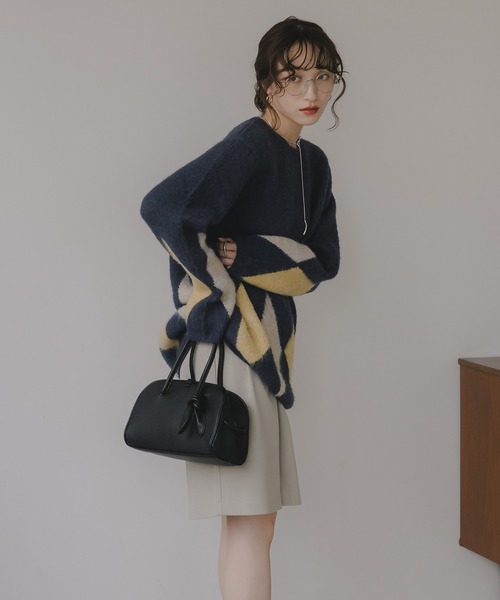 210nouve（トゥージュヌーブ）の「アーガイル ルーズ シャギー ニット（ニット/セーター・レディース・ブラウン/ネイビー/チャコールグレー・FREE）」の6枚目の写真