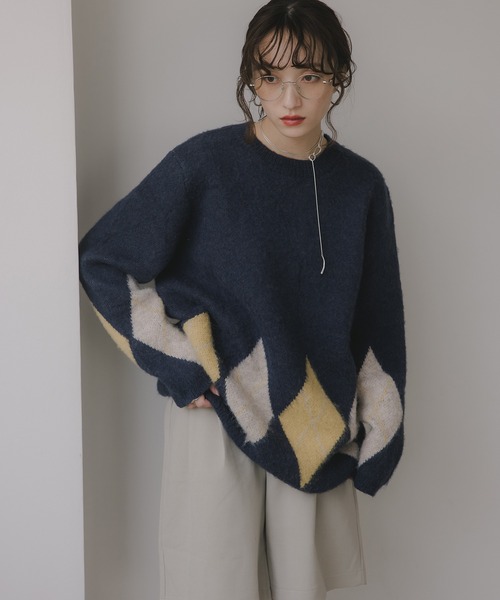210nouve（トゥージュヌーブ）の「アーガイル ルーズ シャギー ニット（ニット/セーター・レディース・ブラウン/ネイビー/チャコールグレー・FREE）」の4枚目の写真