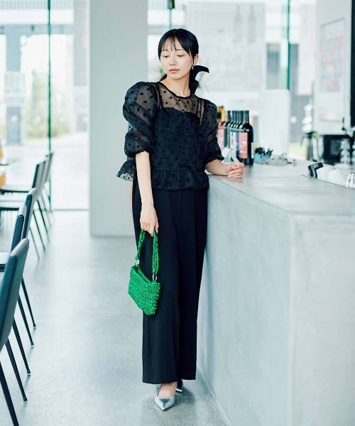 MEDE19F（メデジュウキュウ）の「ＭＥＤＥ１９Ｆ　フロッキードットオーガンジートップス〈ブラック〉（シャツ/ブラウス・レディース・ブラック・LL/M）」の8枚目の写真