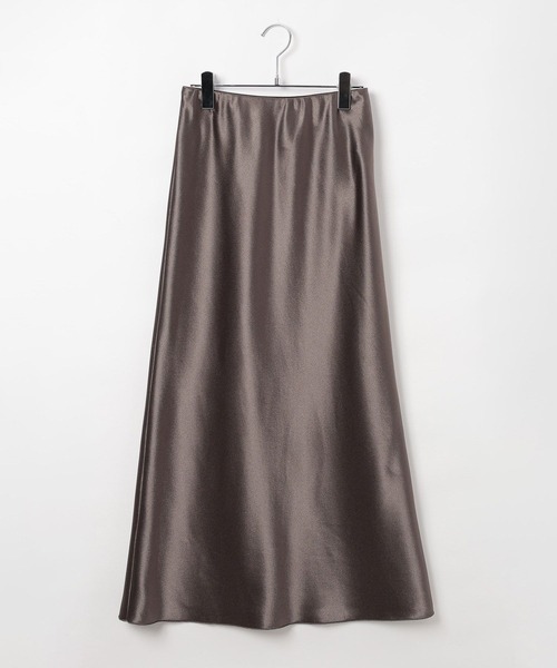 BAYFLOW（ベイフロー）の「[ヒップラインが出すぎない]サテンナロースカート（スカート・レディース・ブラック/グレー/モカ/アイボリー/ダークブラウン・MEDIUM/SMALL）」の19枚目の写真