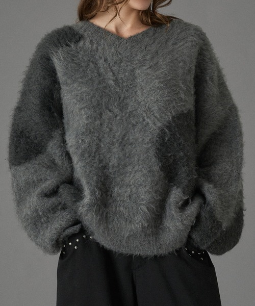 ONCILY(オンシェリー)の「JACQUARD V-NECK KNIT / ジャガードVネックニット(ニット/セーター・メンズ・グレー/アイボリー/ブラック/ブルー系その他/ブラウン系その他/ブラック系その他・SMALL/MEDIUM/LARGE)」の21枚目の写真