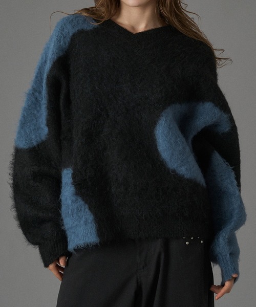 ONCILY(オンシェリー)の「JACQUARD V-NECK KNIT / ジャガードVネックニット(ニット/セーター・メンズ・グレー/アイボリー/ブラック/ブルー系その他/ブラウン系その他/ブラック系その他・SMALL/MEDIUM/LARGE)」の13枚目の写真