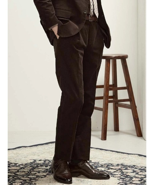 TRANS CONTINENTS（トランスコンチネンツ）の「TRANS CONTINETNS　コーデュロイセットアップ　ヴィンテージ　タックパンツ　ベージュ/ブラウン（スラックス・メンズ・ブラウン/ベージュ・S/M/L/LL/3L）」の2枚目の写真
