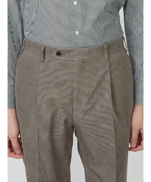 TRANS CONTINENTS（トランスコンチネンツ）の「TRANS CONTINETNS　コーデュロイセットアップ　ヴィンテージ　タックパンツ　ベージュ/ブラウン（スラックス・メンズ・ブラウン/ベージュ・S/M/L/LL/3L）」の8枚目の写真