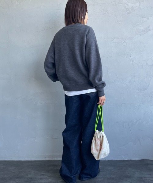 KELTY（ケルティ）の「[KELTY/ケルティ] 別注 ワンポイントロゴ スウェットライクニット（ニット/セーター・レディース・グレー/チャコールグレー/ブラウン/レッド/オートミール・S/M）」の17枚目の写真