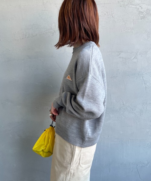 KELTY（ケルティ）の「[KELTY/ケルティ] 別注 ワンポイントロゴ スウェットライクニット（ニット/セーター・レディース・グレー/チャコールグレー/ブラウン/レッド/オートミール・S/M）」の22枚目の写真