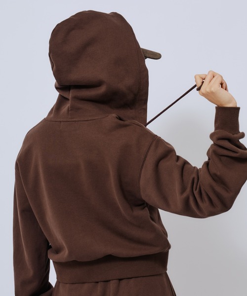 atmos pink（アトモスピンク）の「atmos pink Compact Zip Up Hoodie / アトモス ピンク コンパクト ジップアップ フーディ（パーカー・レディース・ブラウン/ピンク/チャコール・FREE）」の18枚目の写真