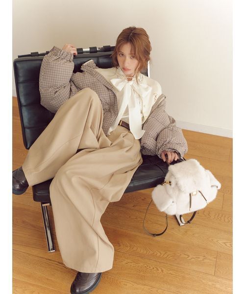 LILY BROWN(リリーブラウン)の「ベルト付きバックスリットパンツ(その他パンツ・レディース・ベージュ/グレー・0/1)」の11枚目の写真