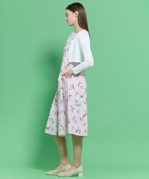 TOCCA(トッカ)の「SQUARE BOLERO ボレロ(カーディガン/ボレロ・レディース・アイボリー系/ネイビー系/ピンク系/ブラック系・SMALL/MEDIUM)」の9枚目の写真