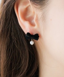 ベルベットベルピアス