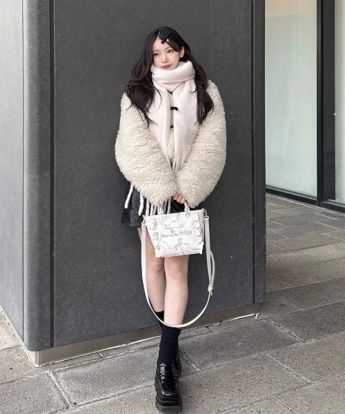 Maison de FLEUR(メゾンドフルール)の「ツイードリボンプリント2WayバッグS(ハンドバッグ・レディース・ブラック/ピンク・FREE)」の6枚目の写真