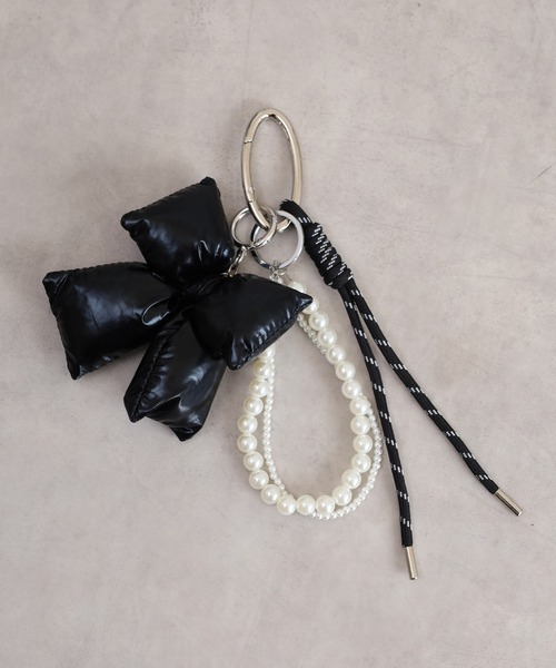 FUNALIVE（ファンアライブ）の「ミラー付フラワー＆パール付リボンバッグチャーム（チャーム・レディース・ホワイト/ピンク/ブラック系/ゴールド/シルバー系/ブラック/シルバー・F/FREE）」の9枚目の写真