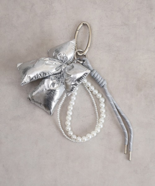 FUNALIVE（ファンアライブ）の「ミラー付フラワー＆パール付リボンバッグチャーム（チャーム・レディース・ホワイト/ピンク/ブラック系/ゴールド/シルバー系/ブラック/シルバー・F/FREE）」の10枚目の写真