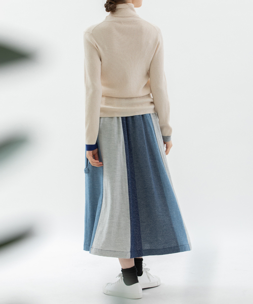 nop de nod(ノップドゥノッド)の「袖口配色ラインリブタートル(ニット/セーター・レディース・グリーン/レッド/ブラック/アイボリー/ダークブルー・M)」の17枚目の写真
